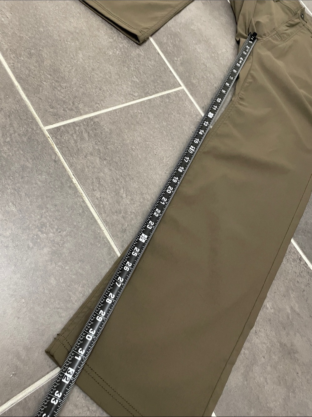 prAna Brion Slim Pant Khaki size 32X34 - Picture 5 of 9